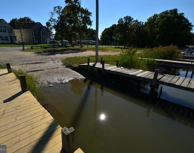 1161 Gwynne Avenue - Photo Thumbnail 34