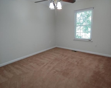 2665 Worrell Court - Photo Thumbnail 13