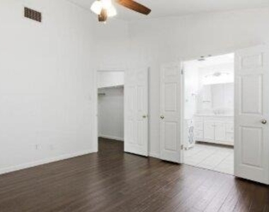 9001 Anna St - Photo Thumbnail 13