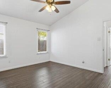 9001 Anna St - Photo Thumbnail 17
