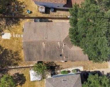 9001 Anna St - Photo Thumbnail 25
