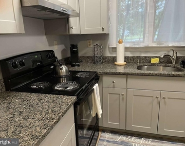 39633 Round Robin Way - Photo Thumbnail 5