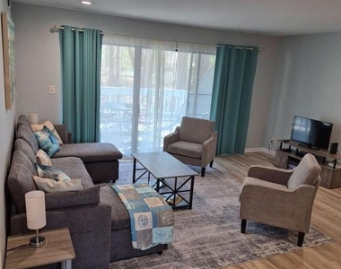 39633 Round Robin Way - Photo Thumbnail 1