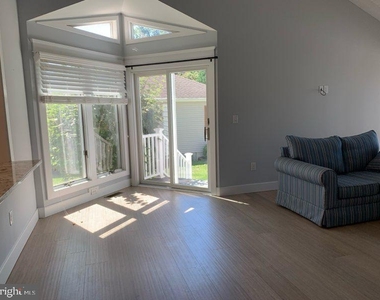 29580 Turnberry Drive - Photo Thumbnail 6
