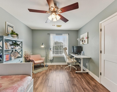 3219 Ash Glen Ln - Photo Thumbnail 22