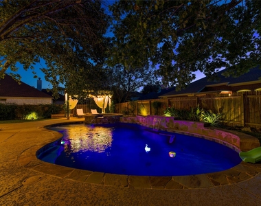 3219 Ash Glen Ln - Photo Thumbnail 31
