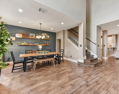 3219 Ash Glen Ln - Photo Thumbnail 4