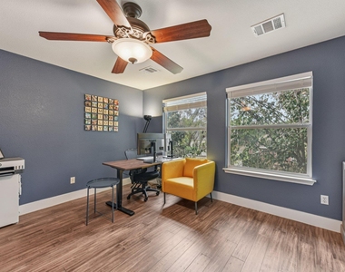 3219 Ash Glen Ln - Photo Thumbnail 23