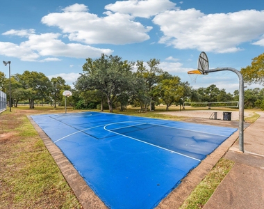 3219 Ash Glen Ln - Photo Thumbnail 35