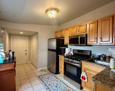 1810 N Union Street - Photo Thumbnail 8