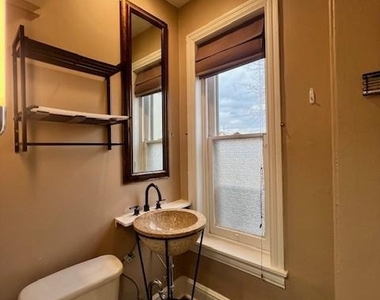 1401 Gilpin Avenue - Photo Thumbnail 15
