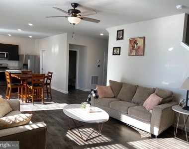 225 Fellowship Drive - Photo Thumbnail 4