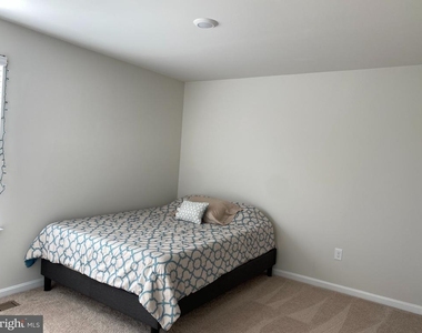 225 Fellowship Drive - Photo Thumbnail 14