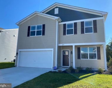 225 Fellowship Drive - Photo Thumbnail 1