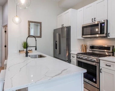 1239 5th Street Nw - Photo Thumbnail 12