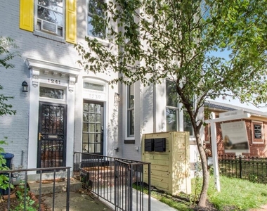1239 5th Street Nw - Photo Thumbnail 1