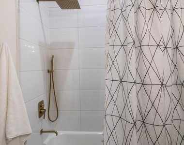1239 5th Street Nw - Photo Thumbnail 25