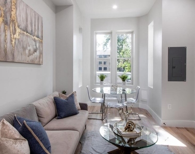 1239 5th Street Nw - Photo Thumbnail 7