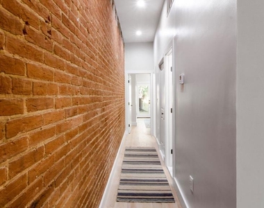 1239 5th Street Nw - Photo Thumbnail 18