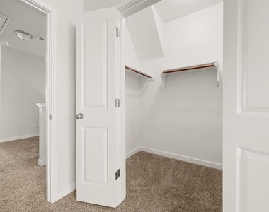 605 W South St - Photo Thumbnail 20