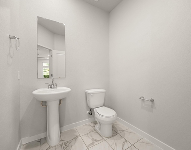 605 W South St - Photo Thumbnail 16