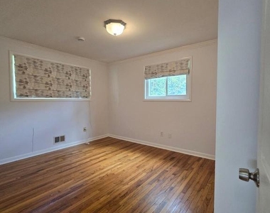 4575 Blaine Street Ne - Photo Thumbnail 14