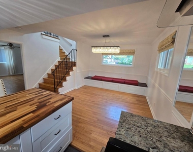 4575 Blaine Street Ne - Photo Thumbnail 5