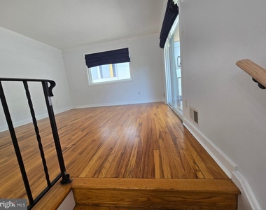 4575 Blaine Street Ne - Photo Thumbnail 10