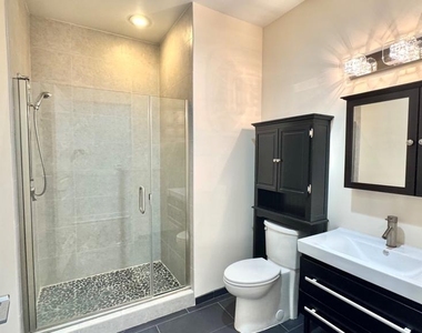 401 15th Street Se - Photo Thumbnail 10