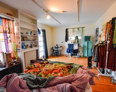 2216 Wisconsin Avenue Nw - Photo Thumbnail 8