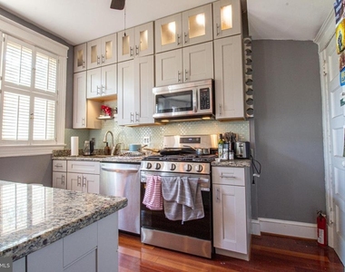 148 Adams Street Nw - Photo Thumbnail 15