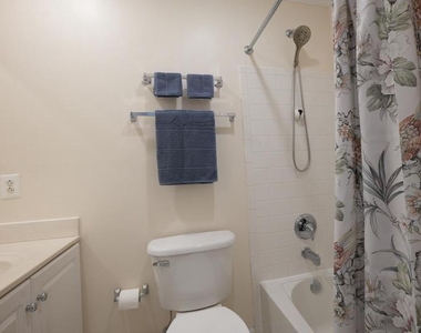 722 Capitol Square Place Sw - Photo Thumbnail 20