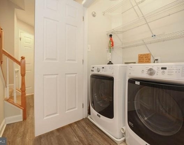 722 Capitol Square Place Sw - Photo Thumbnail 27