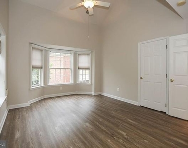 722 Capitol Square Place Sw - Photo Thumbnail 14
