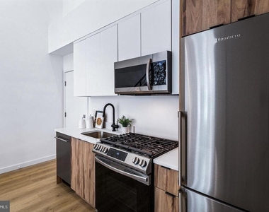 3817 Georgia Avenue Nw - Photo Thumbnail 14