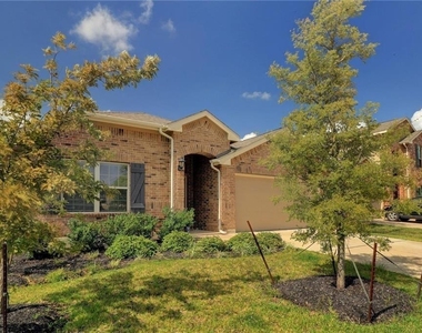 330 Briar Park Dr - Photo Thumbnail 1