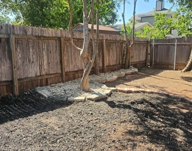 845 Topaz Ln - Photo Thumbnail 15