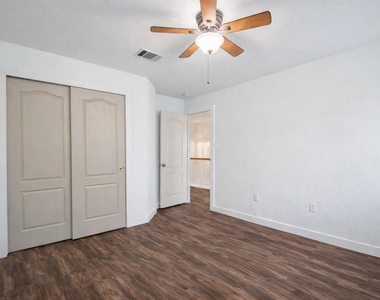 4508 Chesney Ridge Dr - Photo Thumbnail 22