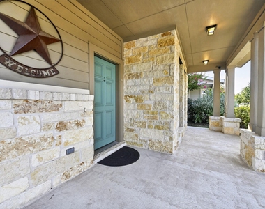 5800 Baythorne Dr - Photo Thumbnail 2