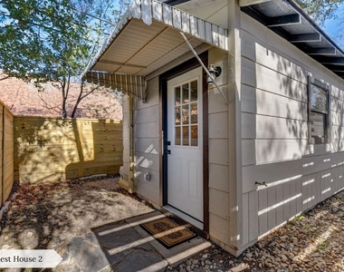 7002 Whispering Oaks Dr - Photo Thumbnail 33