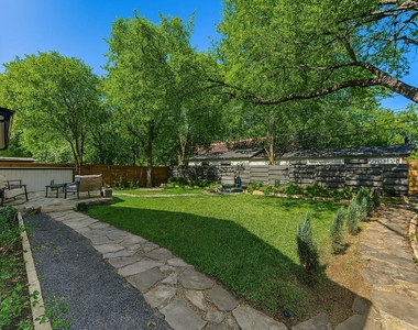 7002 Whispering Oaks Dr - Photo Thumbnail 26