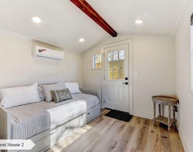 7002 Whispering Oaks Dr - Photo Thumbnail 35