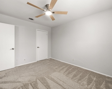 13212 Rampart St - Photo Thumbnail 31