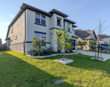13720 Jon Ryan Rd - Photo Thumbnail 3