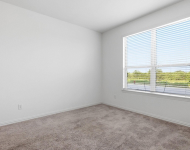 13720 Jon Ryan Rd - Photo Thumbnail 20