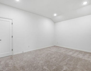 13720 Jon Ryan Rd - Photo Thumbnail 23
