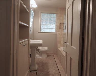 4702 Shadow Ln - Photo Thumbnail 23