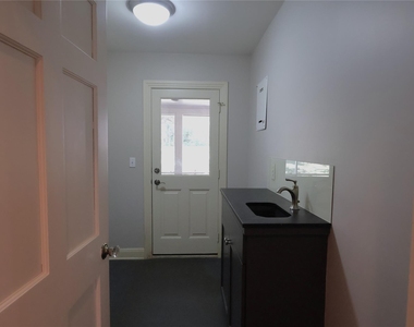 4702 Shadow Ln - Photo Thumbnail 20