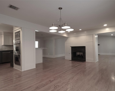 4702 Shadow Ln - Photo Thumbnail 19