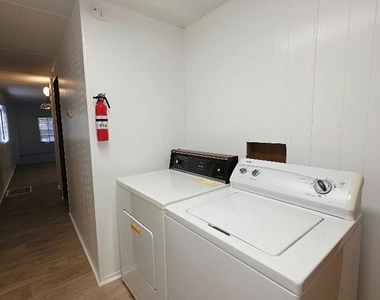 610 High Mesa Dr - Photo Thumbnail 8